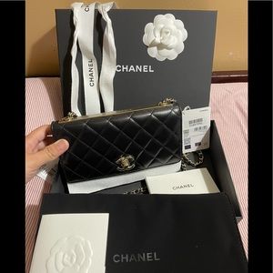 💯 authentic BRANDNEW Chanel Trendy WOC with GHW